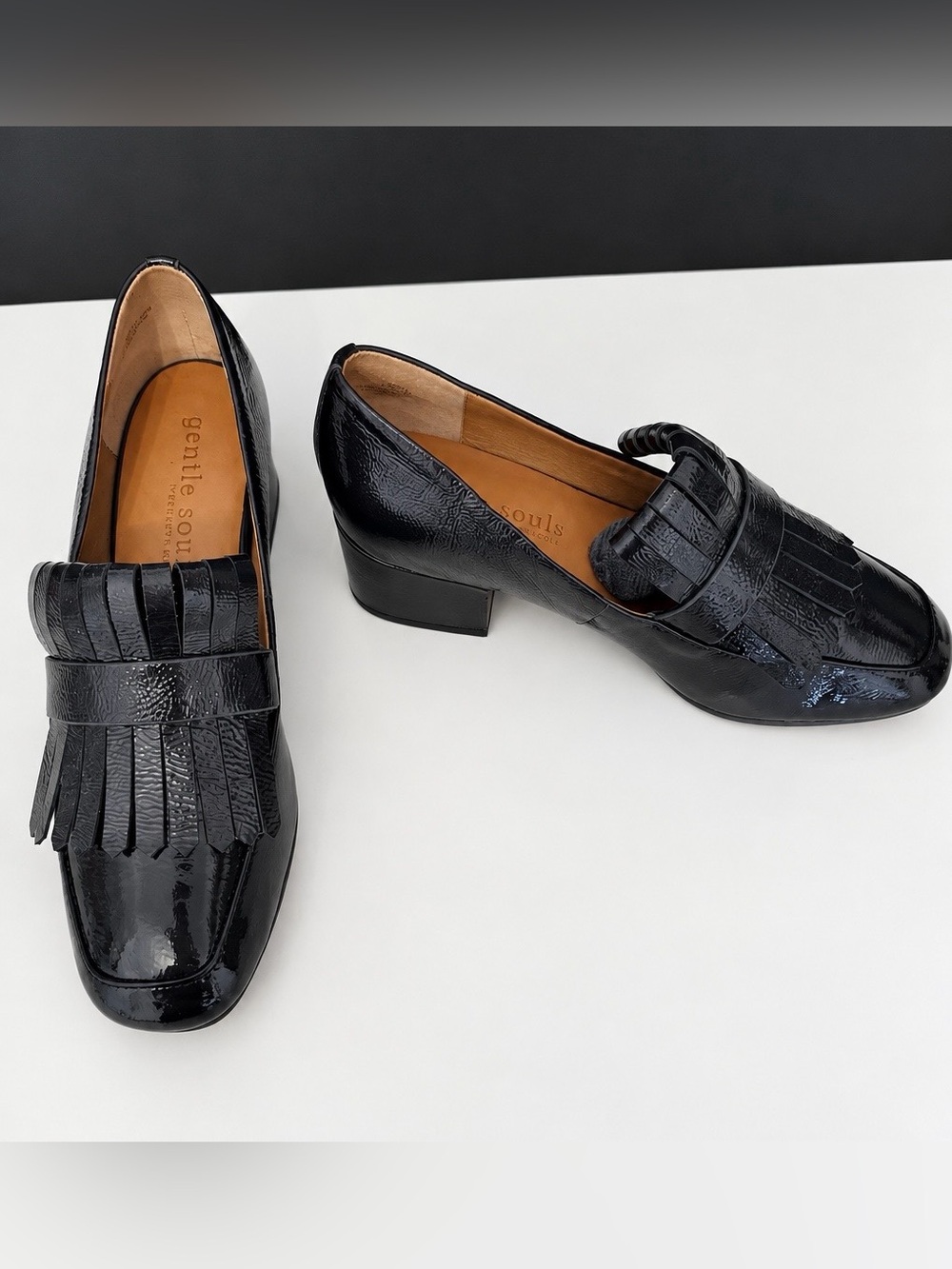 Gentle Souls Ethan Block Heel Loafer Black Patent Leather 9M Tassel Fringe Cole